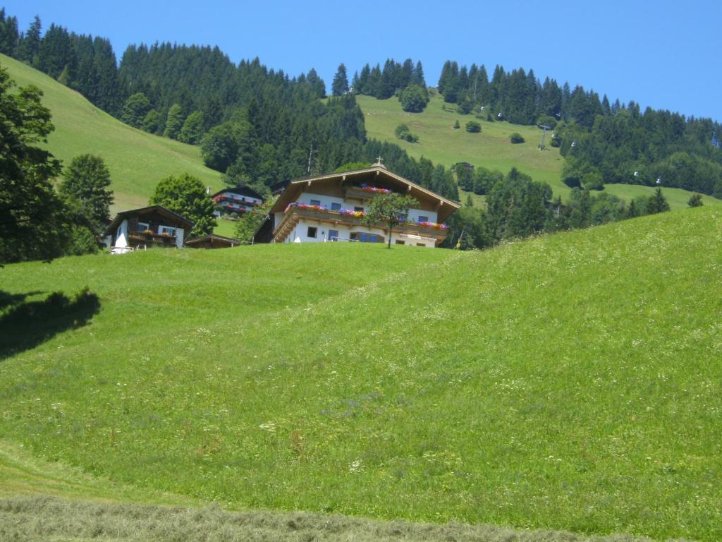 Bauernhof Hundbichl Villa บริกเซินอิมทาเล ภายนอก รูปภาพ